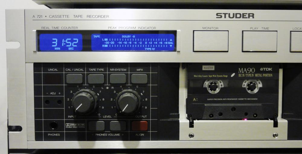 ./images/cassettes_accessories/new_studer_a721_display.jpg